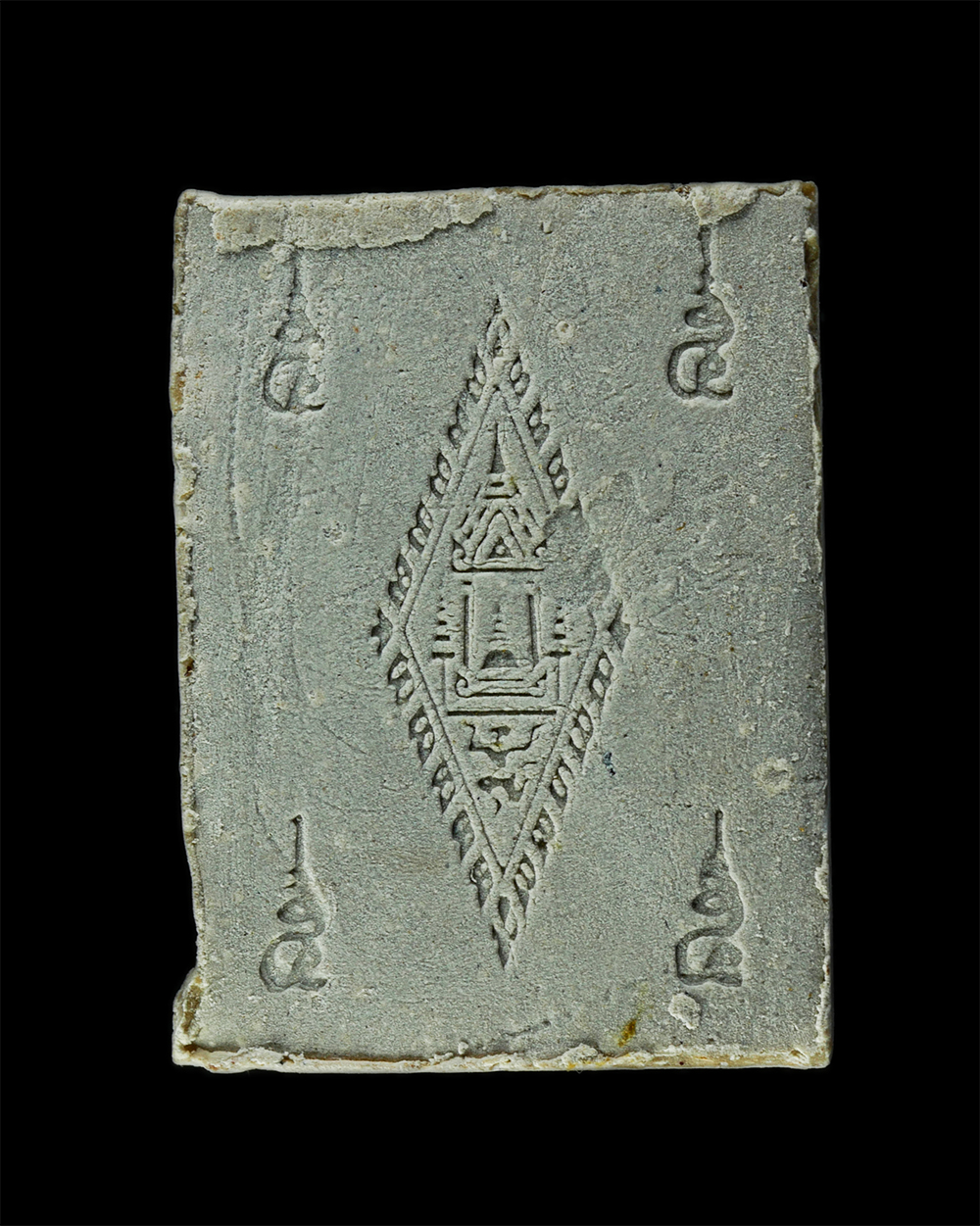 9Dec24 (58)bp.jpg - พระพุทธชินราชเนื้อผง รุ่นเสาร์ 5 โครงการอาหารกลางวัน ปี 2536 ขึ้น 5 ค่ำเดือน 5 วัดพระศรีรัตนมหาธาตุมหาวิหาร จังหวัดพิษณุโลก หลวงพ่อแพ วัดพิกุลทอง, หลว [..] | https://kamulet.in.th